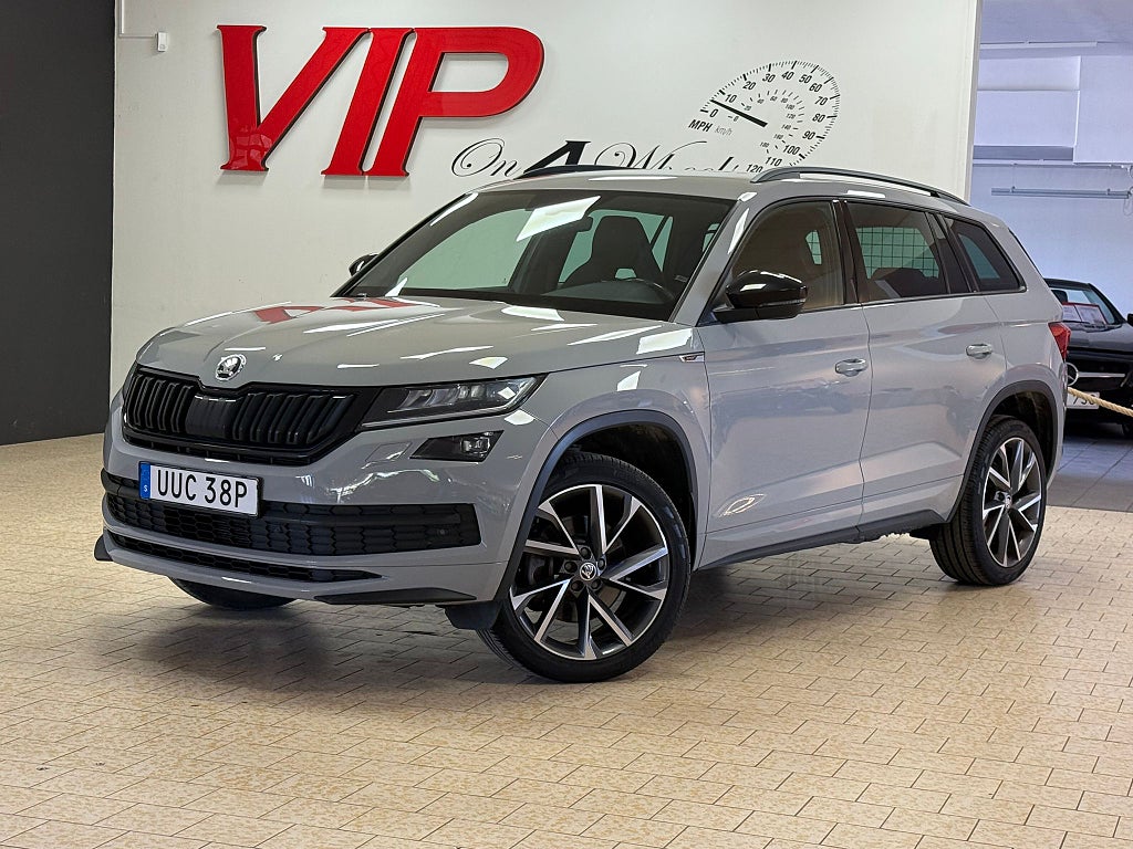 Skoda Kodiaq 2.0 (190 hk) TSI 4x4 Sportline Apple-Carplay Euro 6