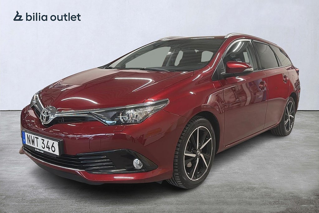 Toyota Auris Touring Sports 1.2T Auto Intense Edition B-kamera