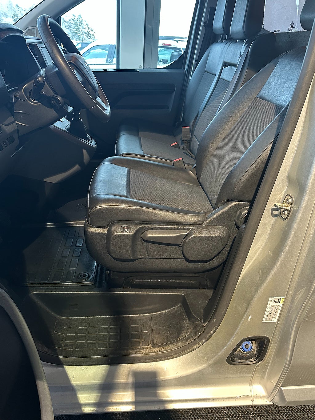 Peugeot Expert Panel Van  2.0 BlueHDi 4×4 Euro6 150hk Dangel - bild 15