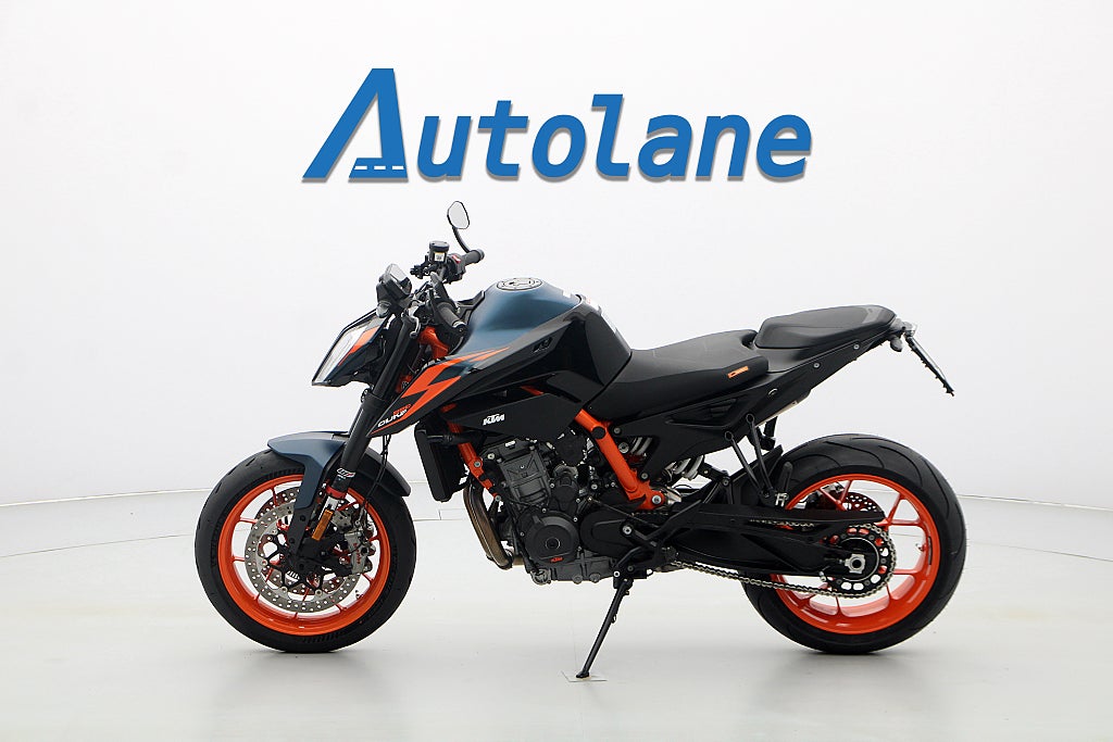 KTM 890 Duke R Sc-Project ** FRI HEMKÖRNING
