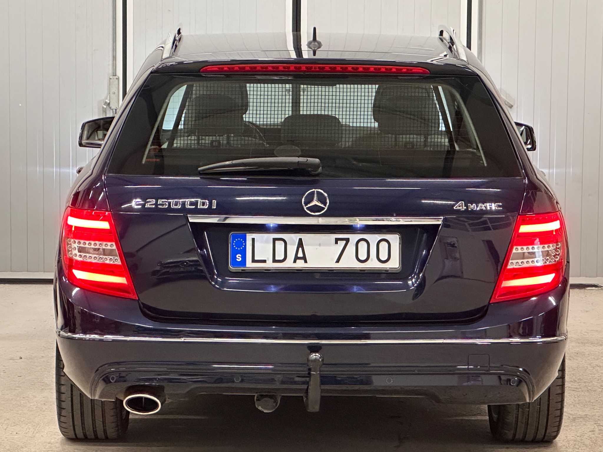 Mercedes-Benz C 2012, kuva 3/10