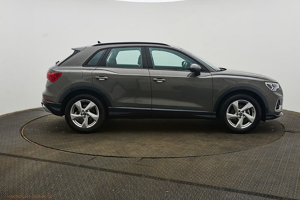 Audi Q3 35 TFSI Proline Adv, Evo-pkt, Drag, P-värmare 150hk