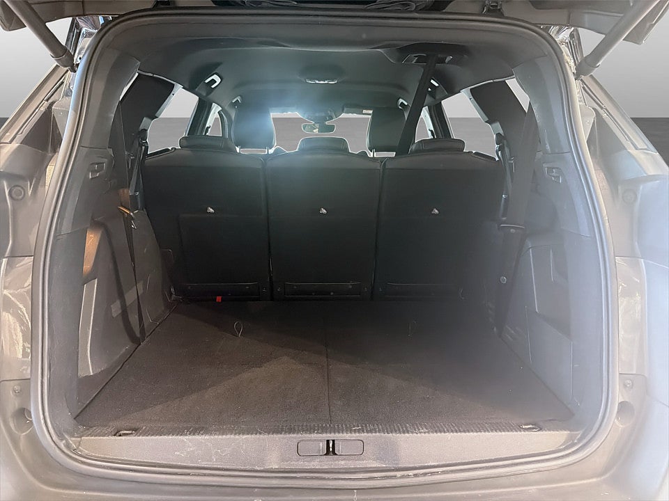Bild på Peugeot 5008 GT 1.2 PT 130hk Aut 7-SITS B-KAMERA