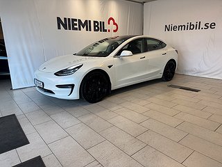 Tesla Model 3 Long Range AWD 440hk/360°Kamera/Pano/Navi/S&V