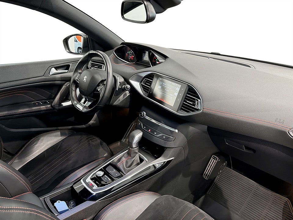 Bild på Peugeot 308 SW GT-Line 1.2 PT 130hk Aut PANO NAVI