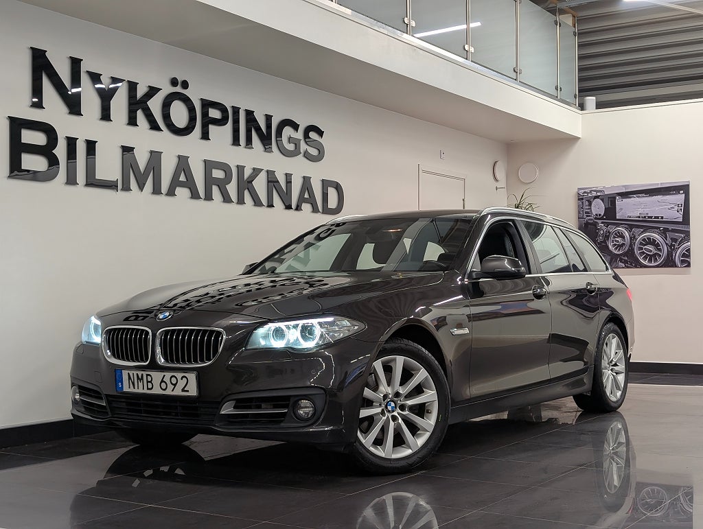 BMW 520d xDrive Touring Backkamera | Skinn | GPS | Dragkrok