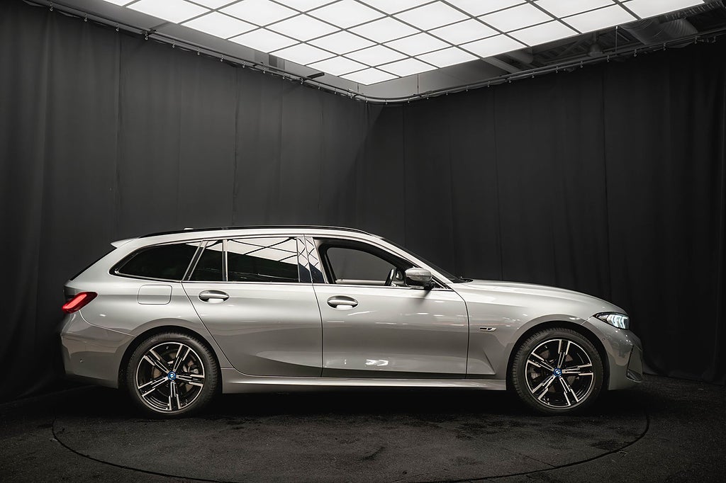 BMW 330e xDrive M Sport PANORAMA LÄDER DRAG KAMERA ADAPTIV-FART