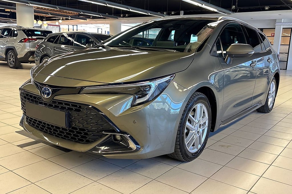 Toyota Corolla 1,8 HYBRID TOURING SPORTS STYLE