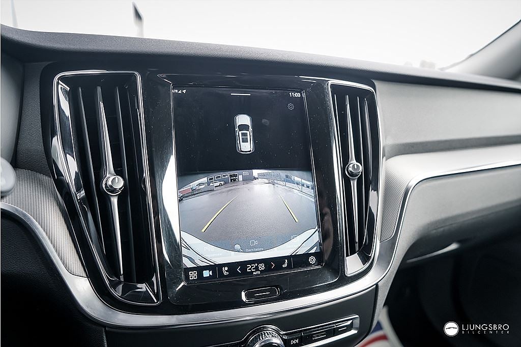 Volvo V60 Cross Country B4 AWD