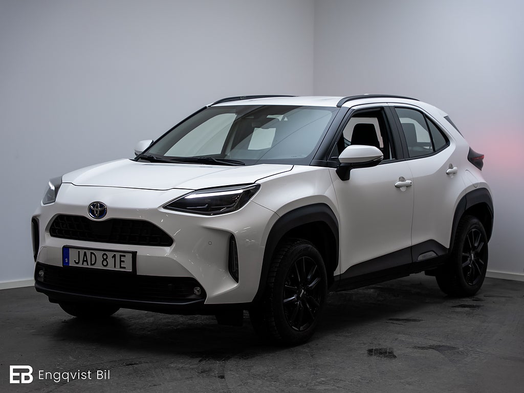 Toyota Yaris Cross Hybrid AWD-i e Active Plus / BACKKAMERA