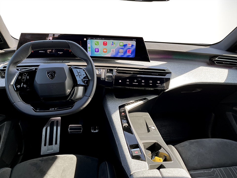 Bild på Peugeot 5008 GT Ultimate Hybrid 145hk Aut 7-SITS B-KAMERA ELSTOL