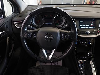 Halvkombi Opel Astra 10 av 19