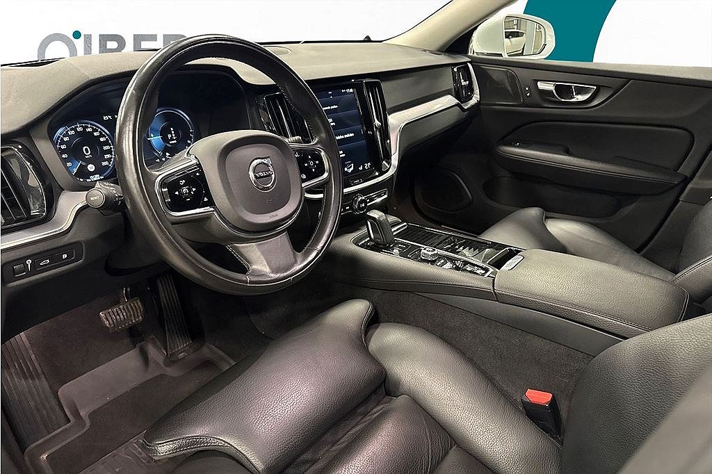 Volvo V60 T6 TwEn AWD PHEV, Läder, Teknikpkt PRO, Harman K, 340hk