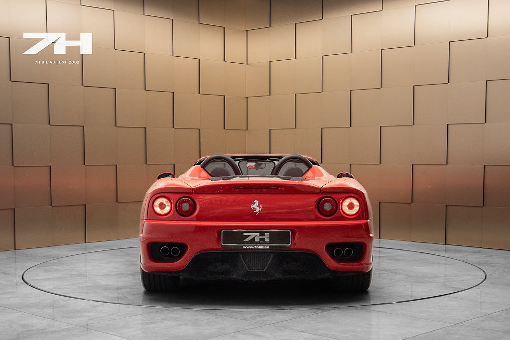 Ferrari 360 Spider F1 / 3829 mil / 3 Brukare