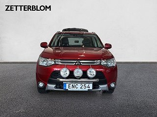 SUV Mitsubishi Outlander 5 av 14