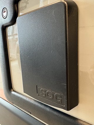 Husbil-halvintegrerad Robeta Kronos 180HK AUT 25 av 31
