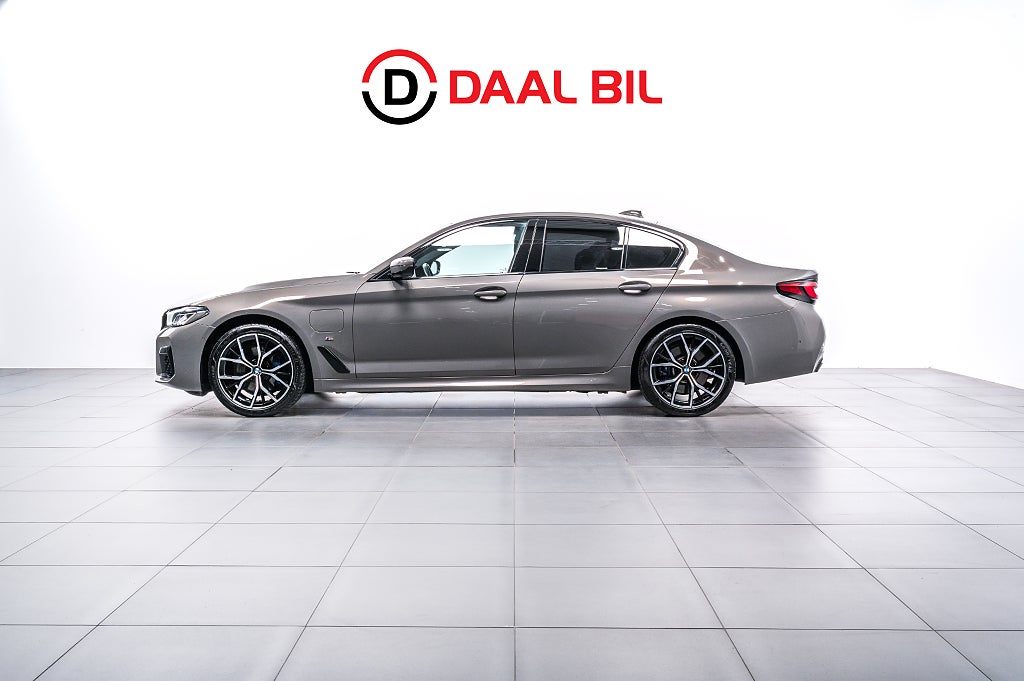 BMW 530e XDRIVE 292HK M-SPORT P-VÄRM B-KAM LASERSTRÅLKASTARE