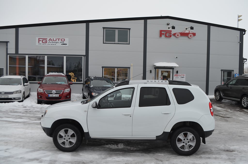 Dacia Duster 1.2 TCe 125 hk M-Värmare Drag Navi Euro 6