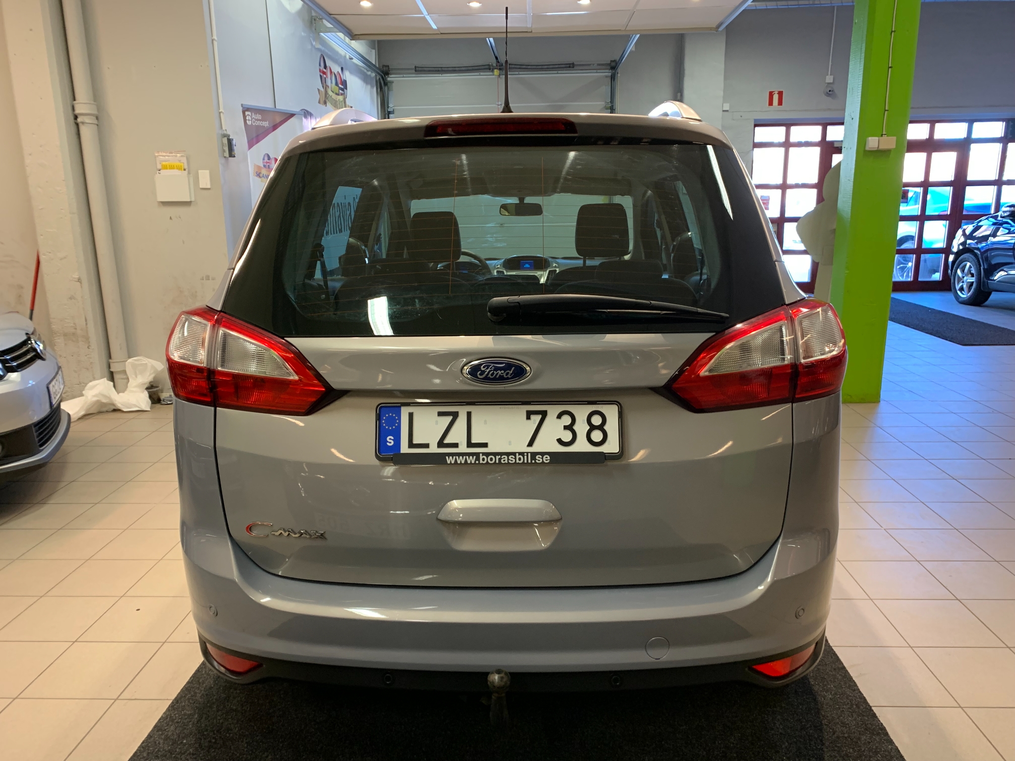 Ford Grand C-MAX 2.0 TDCi 7-sits Automat 2012, bild 7/52