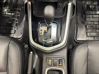 Nissan Navara Dubbelhytt 2.3 4WD MOMS/Drag/Mvärm/Kamera/S&V