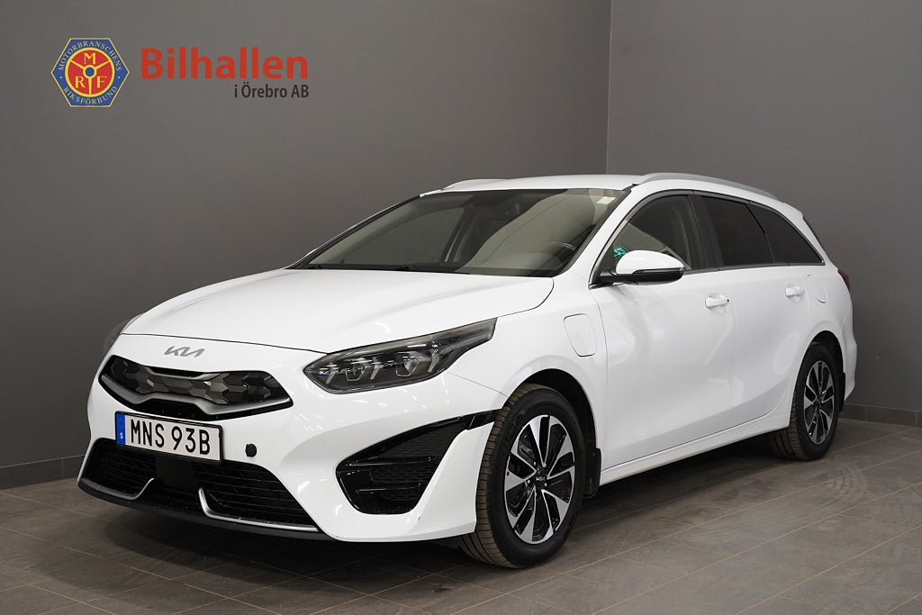 Kia Ceed Sportswagon Plug-in Hybrid Advance /Kamera M&K -Värmare