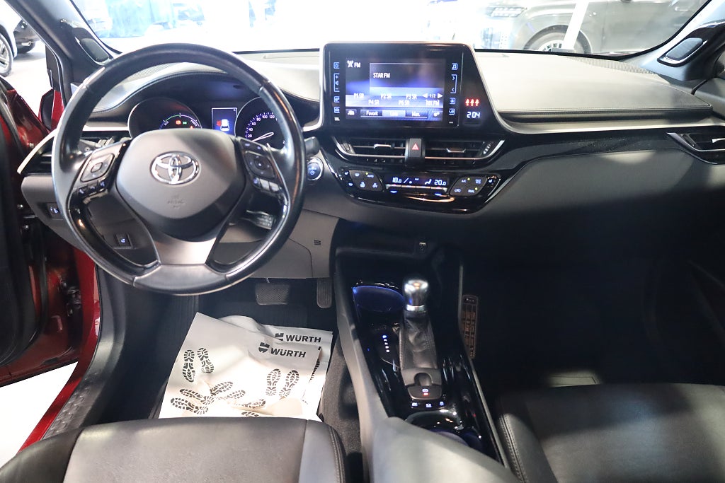 Toyota C-HR Hybrid CVT X-Edition Kamera M-Värme JBL Läder Rattvärme 2018