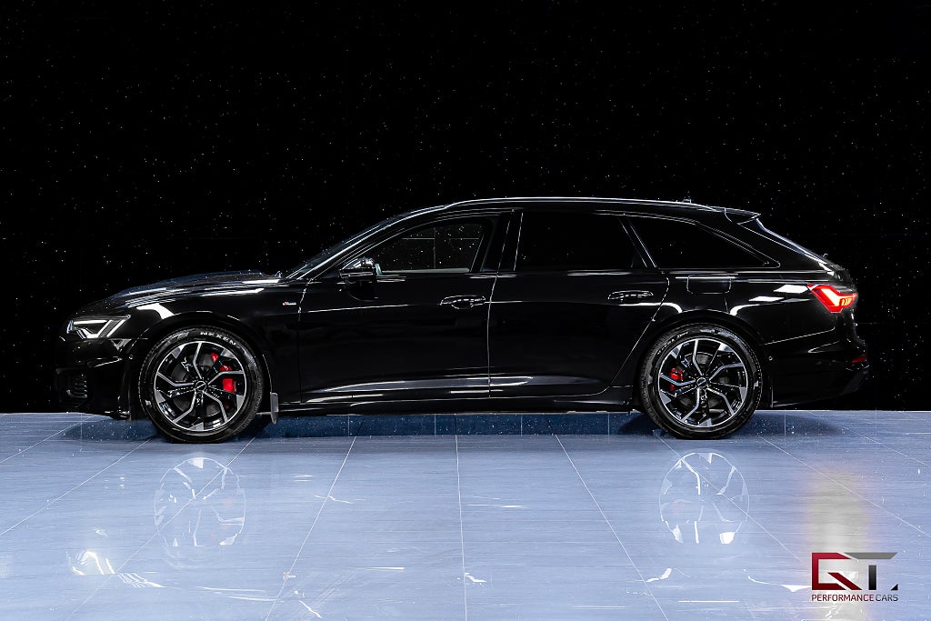 Audi A6 Avant 55 TFSI e S-Line Cockpit Optikpaket Dragkrok ACC