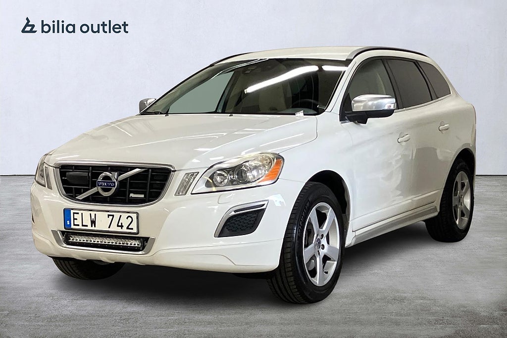 Volvo XC60 D3 AWD R-Design 163hk Drag BLIS Läder P-värm KamremBytt