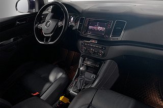 Minibuss Volkswagen Sharan 21 av 25