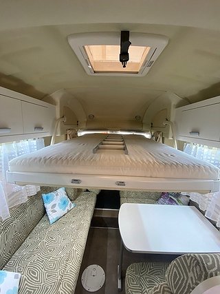 Husbil-halvintegrerad Fiat Wingamm Brownie 5.8 6 av 8