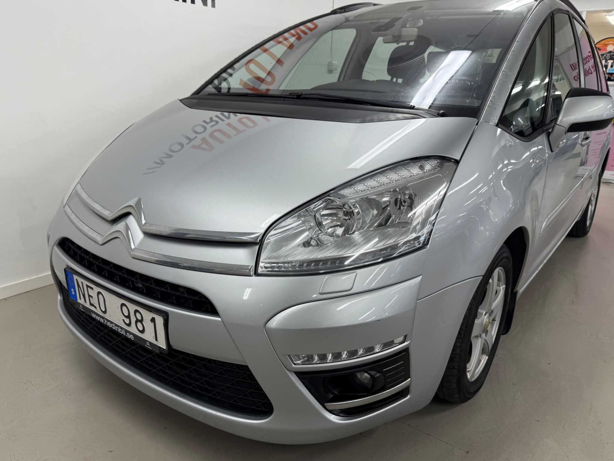 Citroen Grand C4 Picasso 2012, bild 3/55