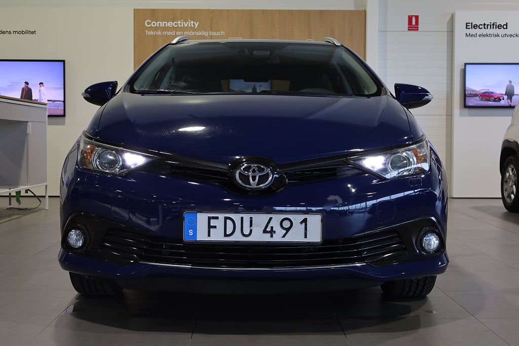 Toyota Auris Touring Sports 1.2 T AUT Drag Navi Kamera Blåtand 2018