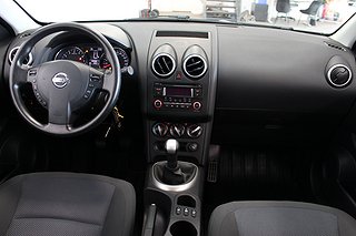 SUV Nissan Qashqai 10 av 18
