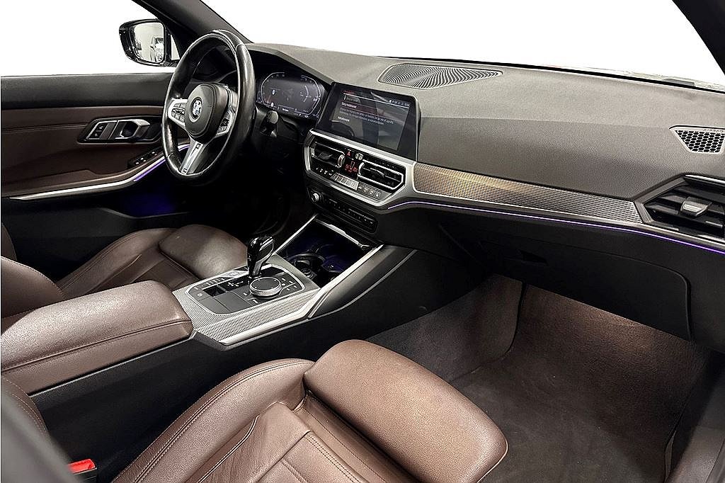 BMW 320 d xDrive, M sport, drag, värmare, Hybrid, VAT