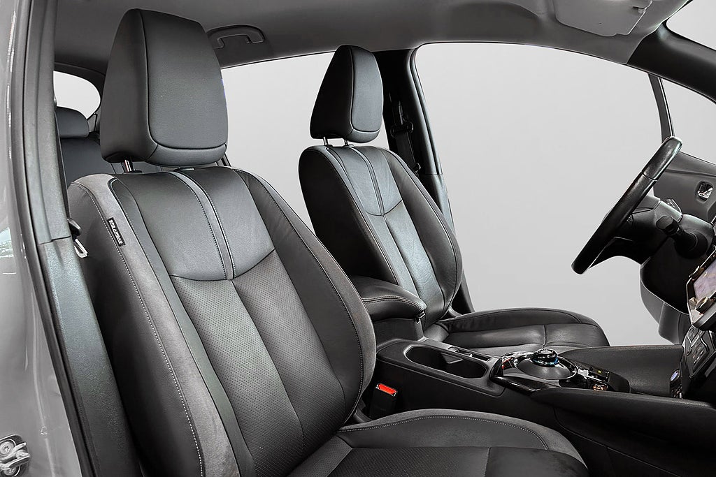Nissan Leaf 2021 - miniatyr 12