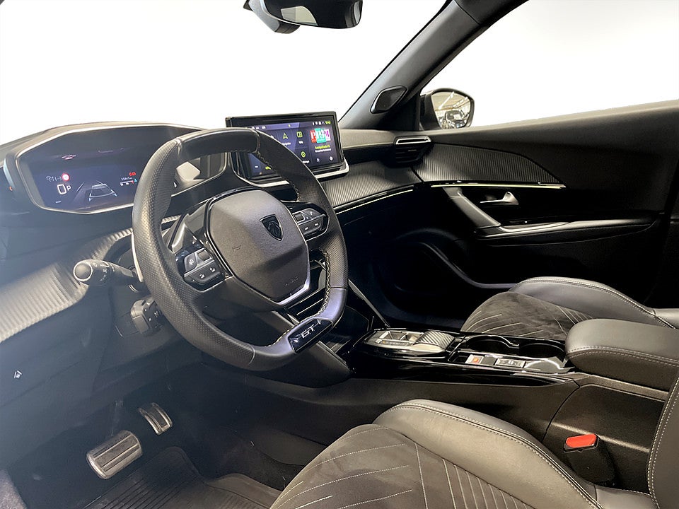 Bild på Peugeot 2008 GT 1.2 PT 130hk Aut KAMPANJRÄNTA 3,99%