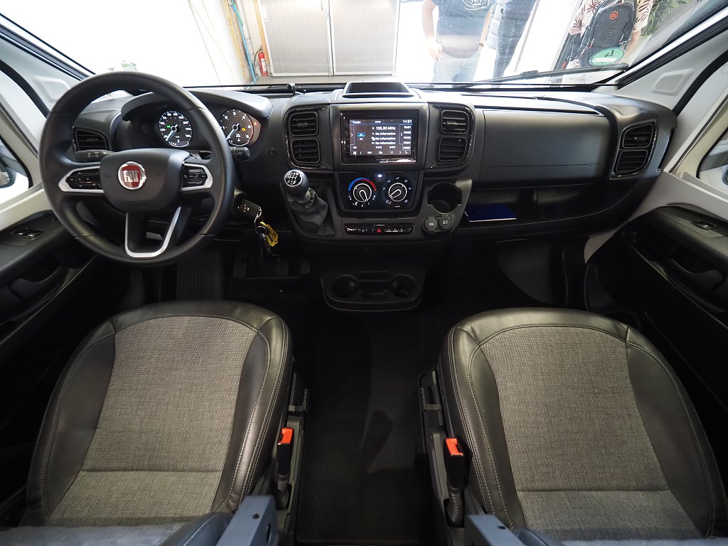 Adria Matrix Axess 670 SL 3500kg I Markis I Cykelställ