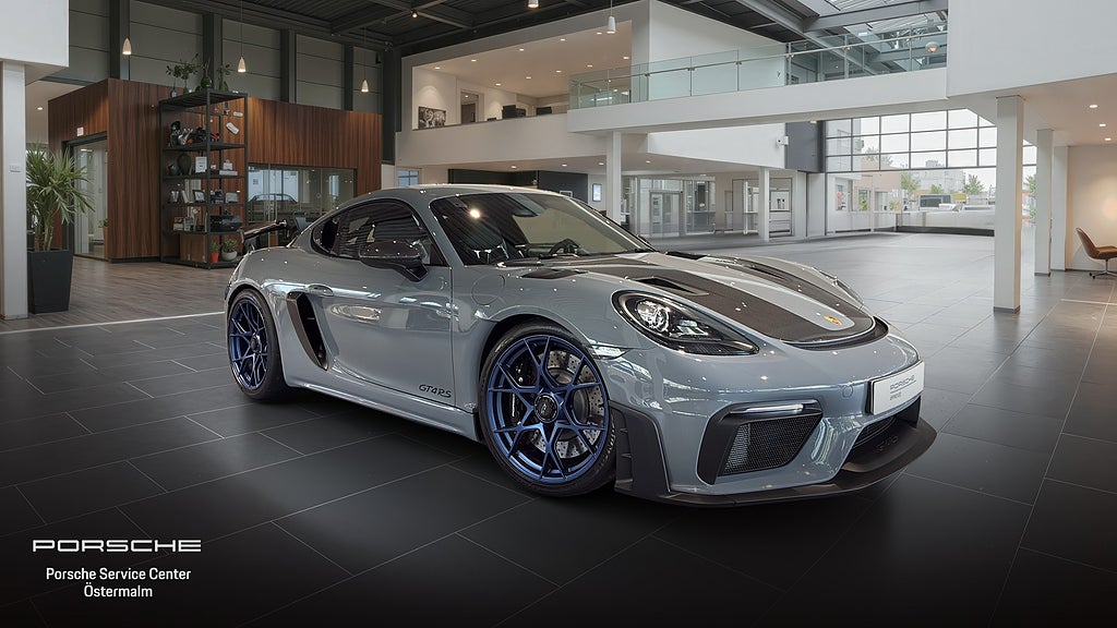 Porsche 718 Cayman GT4 RS