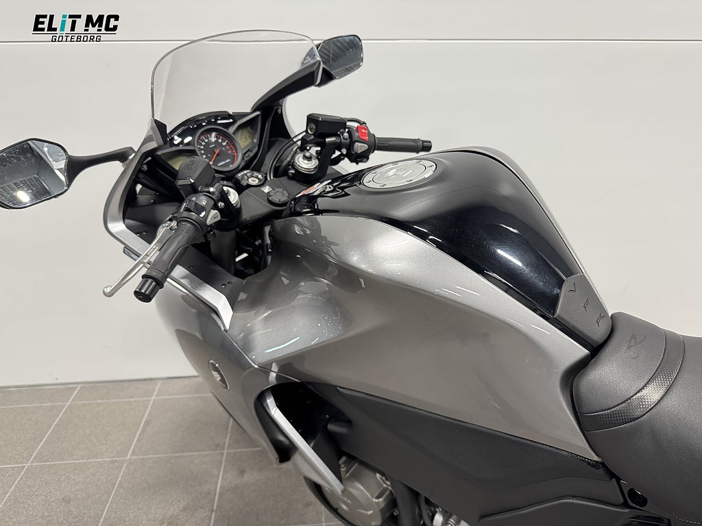 Honda Powersports VFR1200F 2010 - miniatyr 11