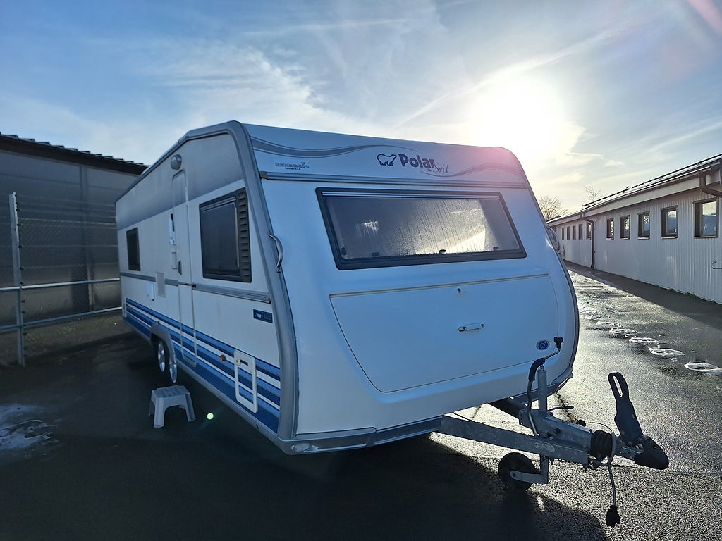 Polar Svit 680 TR TDS Queenbädd, Dusch, AC-2024, Nytt Tält