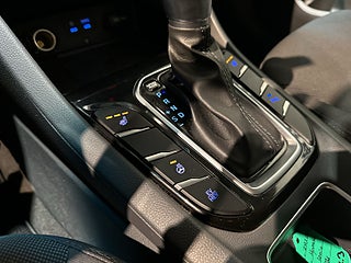 Hyundai IONIQ Plug-in 1.6 Premium Plus Psens Kamera Mvärm GPS SoV – bild 19