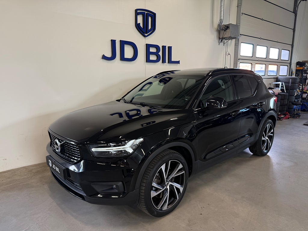 Volvo XC40 Recharge T5 DCT R-Design 360kam HK Pano Navi Drag 262hk