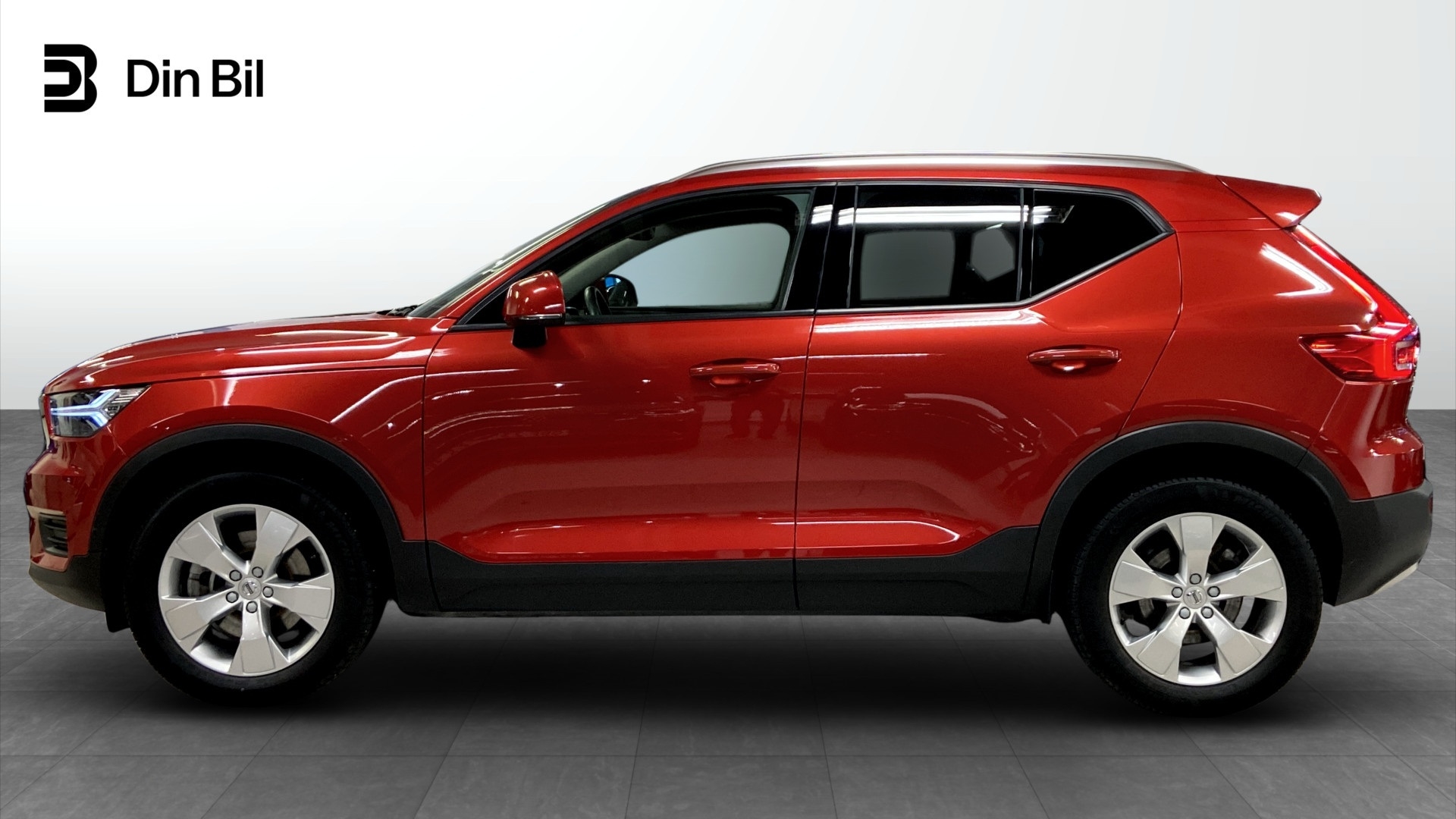 Volvo XC40 B4 2022, bild 2/10