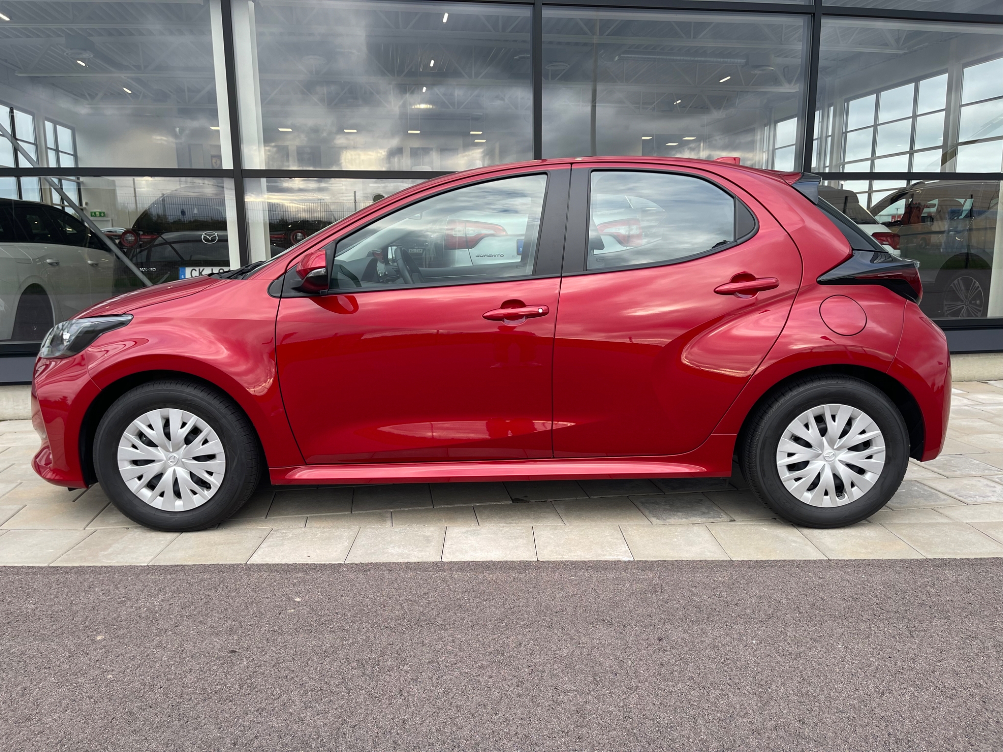 Mazda 2 Hybrid 2023, bild 2/36