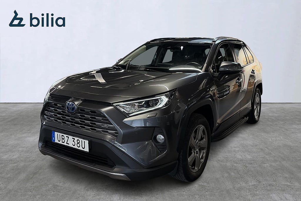Toyota RAV4 HYBRID Executive Dragkrok Skinn JBL Kamera