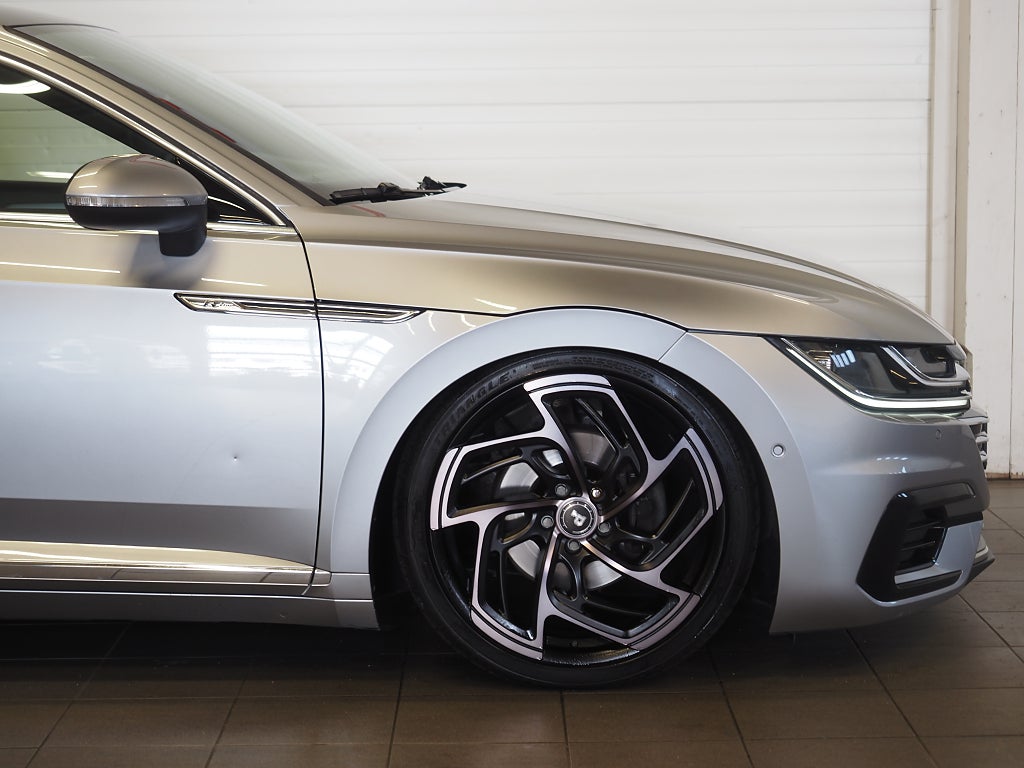 Volkswagen Arteon TDI 190hk 4M R-Line |Pano|Dynaudio|Cockipit|Coils