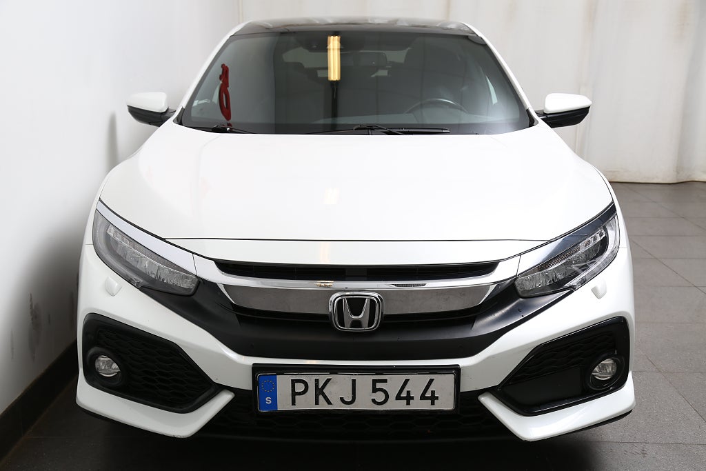 Honda Civic 1,5 i-VTEC Turbo 182hk 5D Panorama Skinn Drag 2017