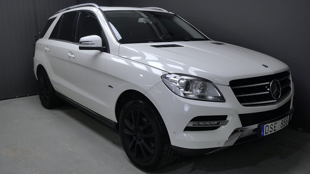 Mercedes-Benz ML 350 BlueTEC 4MATIC AMG-line Dragkrok Värmare Backkamera