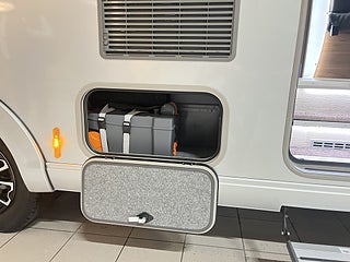 Husbil-integrerad Frankia PLATIN 11 av 33