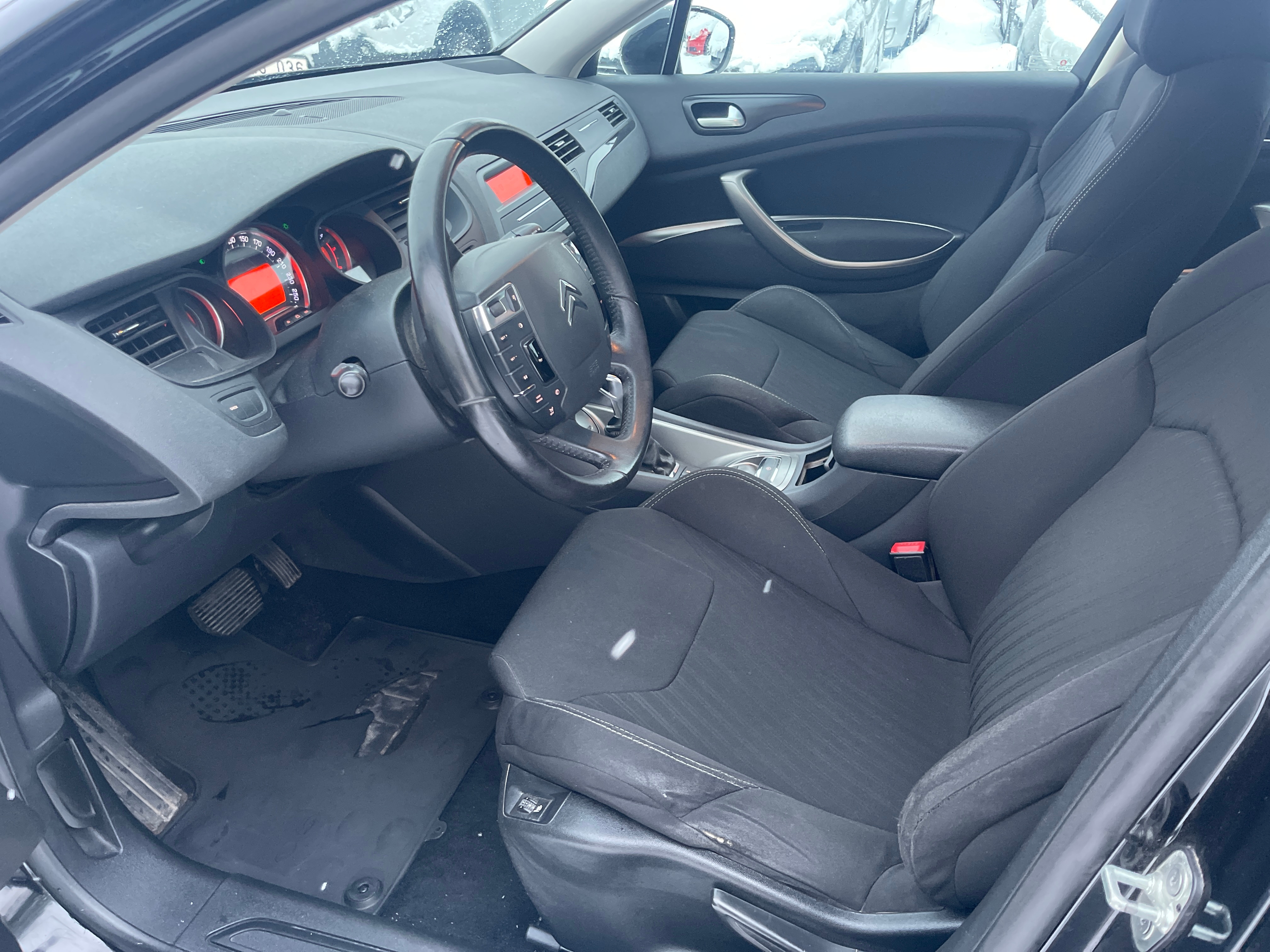 Citroen C5 2010, photo 7/40